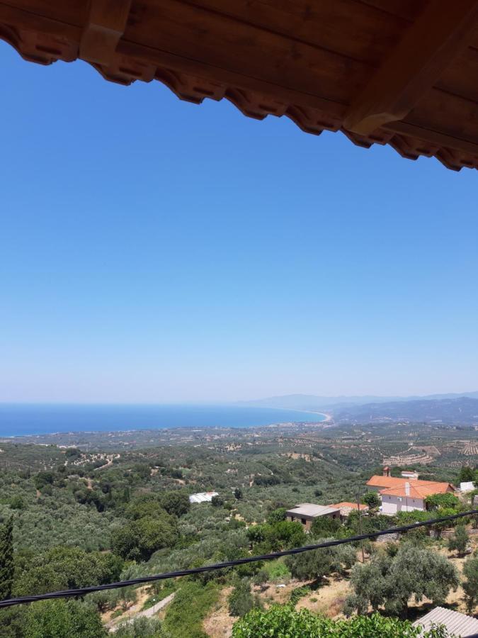 -Tsiakos Apartment- In Vryses Kyparissia Dış mekan fotoğraf